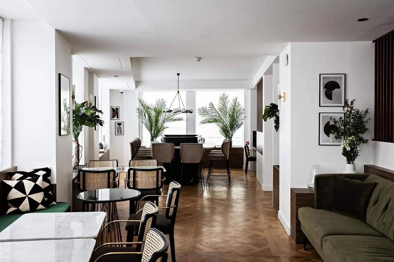 Holiday Inn Paris Palais De L'Elysee By Ihg Hotel